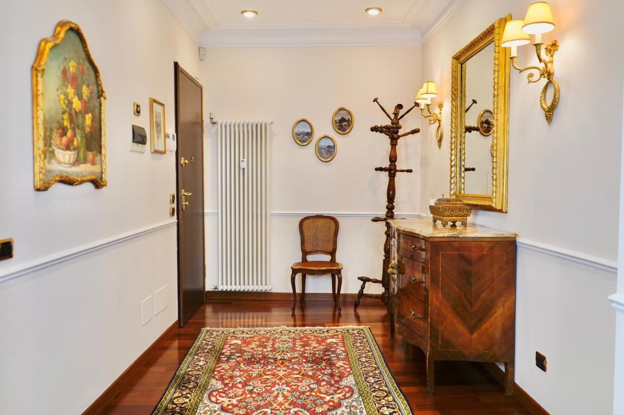 Luxury House - Foppa61 Apartment Milan Bagian luar foto