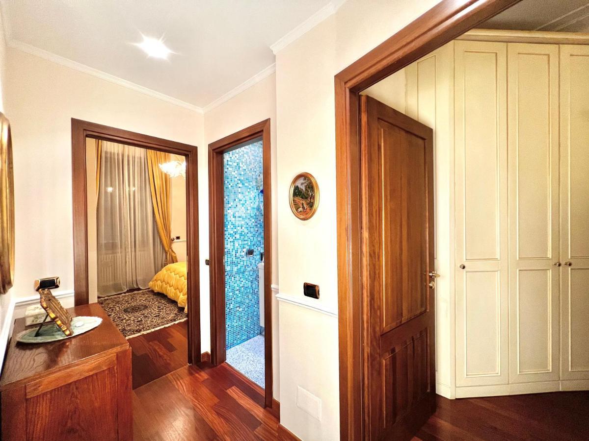 Luxury House - Foppa61 Apartment Milan Bagian luar foto